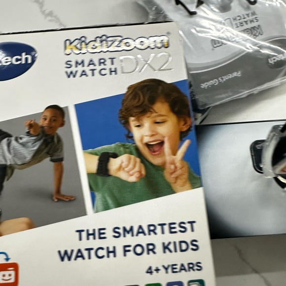 VTech Kidizoom Smart Watch - Picture 4 of 4